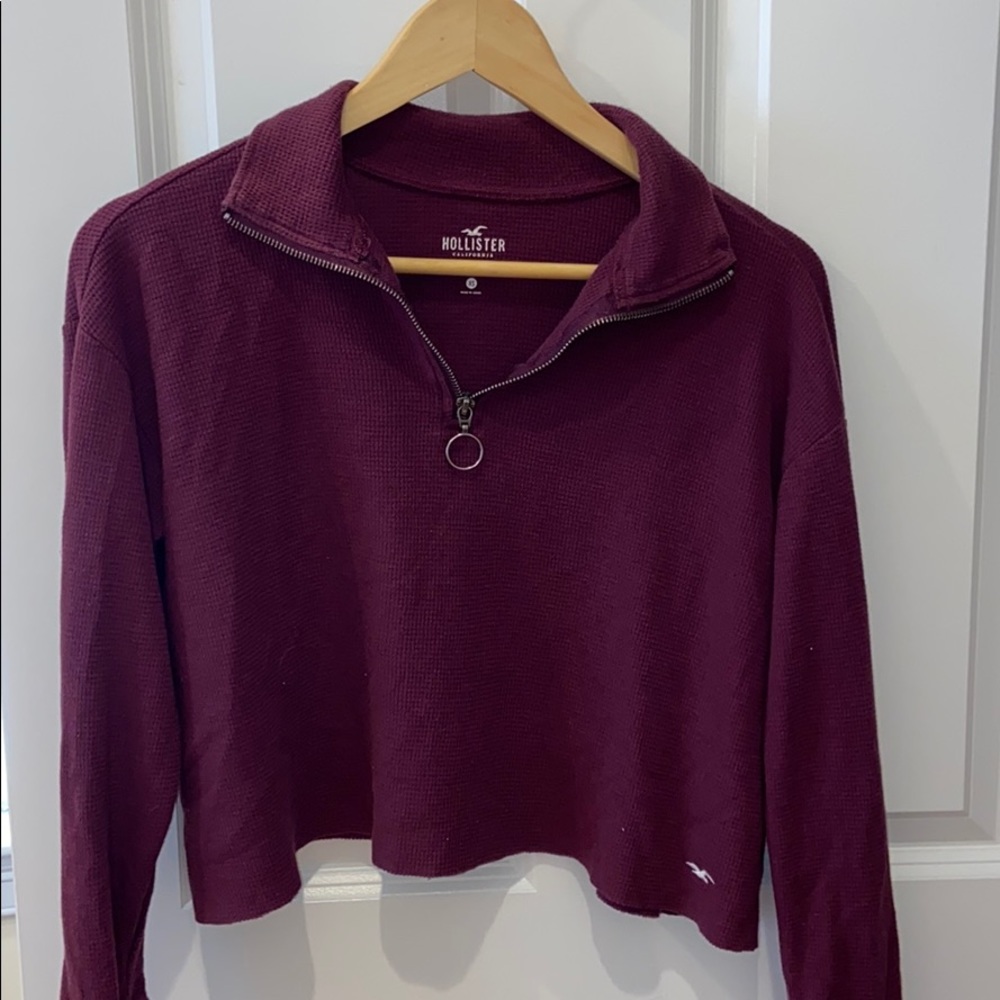 hollister NWOT | boyfriend tee quarter-zip